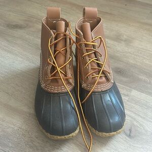 LL Bean hiking books